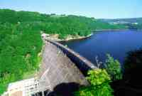 Barrage de Sarrans (barrage-poids)